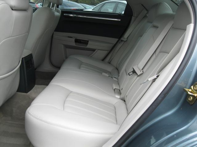 Chrysler 300C 2006 photo 5