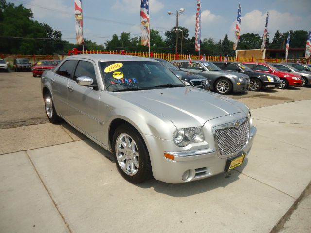 Chrysler 300C 2006 photo 2