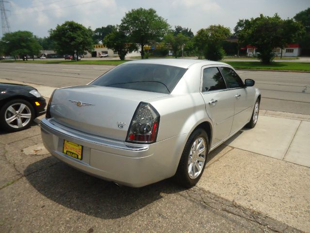 Chrysler 300C 2006 photo 4