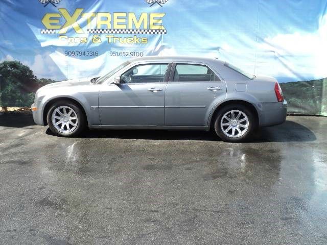 Chrysler 300C 2006 photo 3