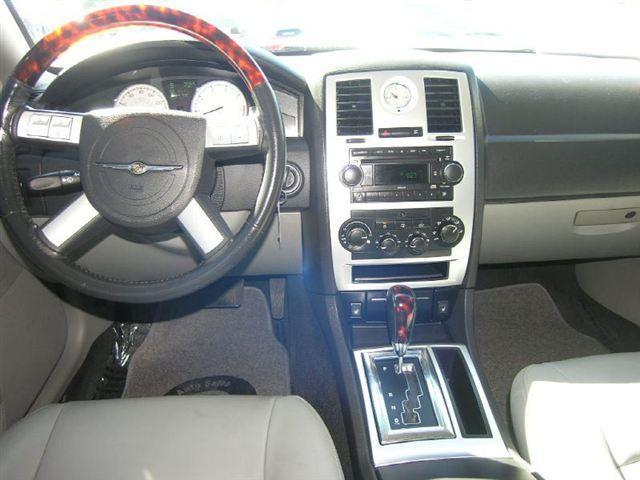 Chrysler 300C 2006 photo 5