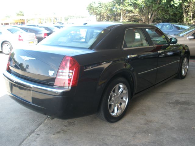 Chrysler 300C 2006 photo 3