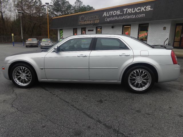 Chrysler 300C 2006 photo 3