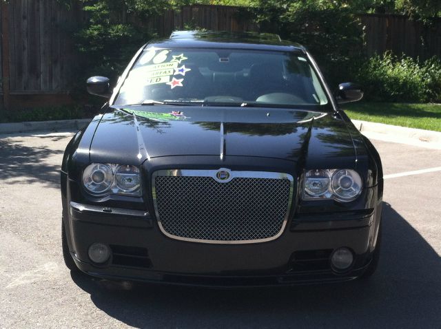 Chrysler 300C 2006 photo 11