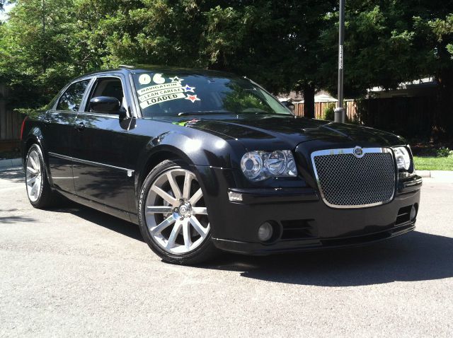 Chrysler 300C 2006 photo 13