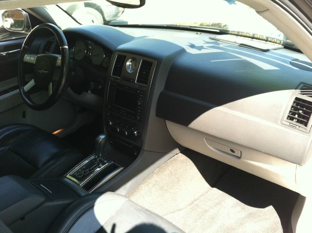 Chrysler 300C 2006 photo 3