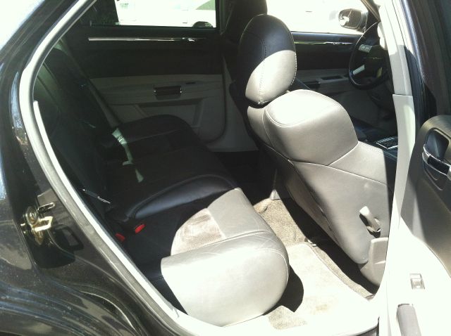 Chrysler 300C 2006 photo 5