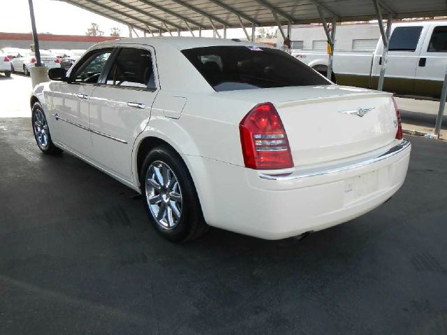 Chrysler 300C 2006 photo 6