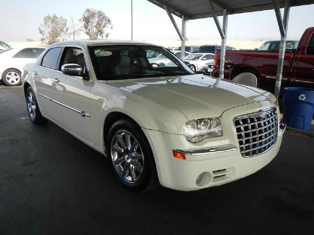 Chrysler 300C 2006 photo 9