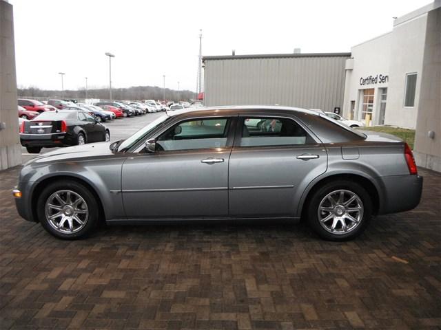 Chrysler 300C 2006 photo 5