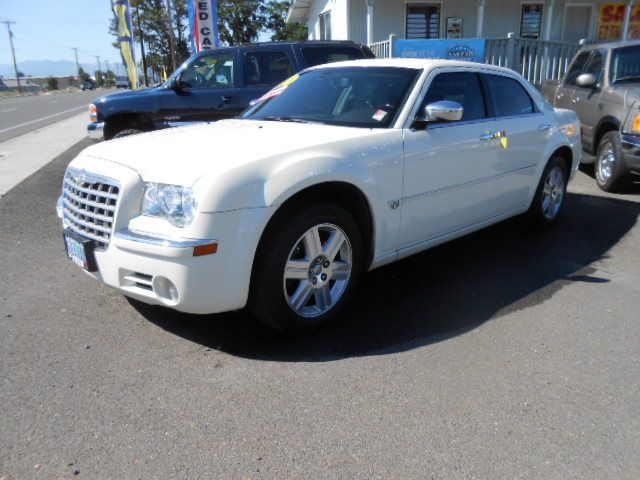 Chrysler 300C 2006 photo 1