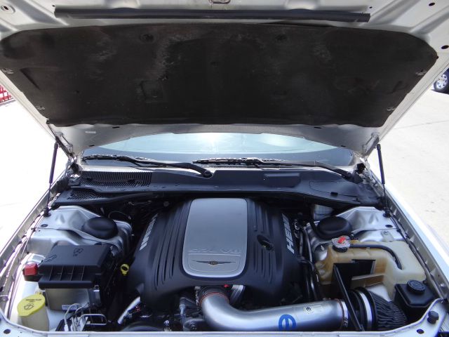 Chrysler 300C 2006 photo 13