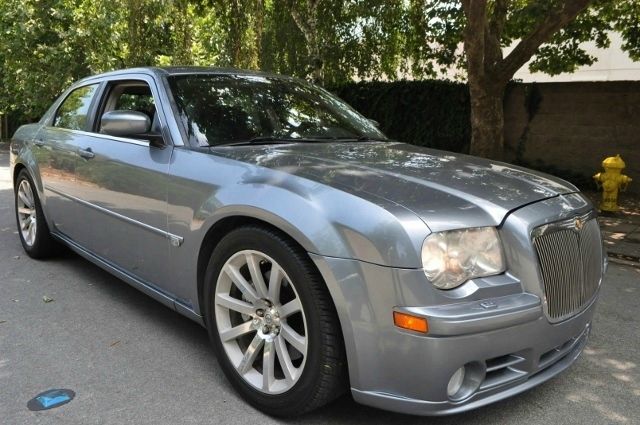 Chrysler 300C 2006 photo 2