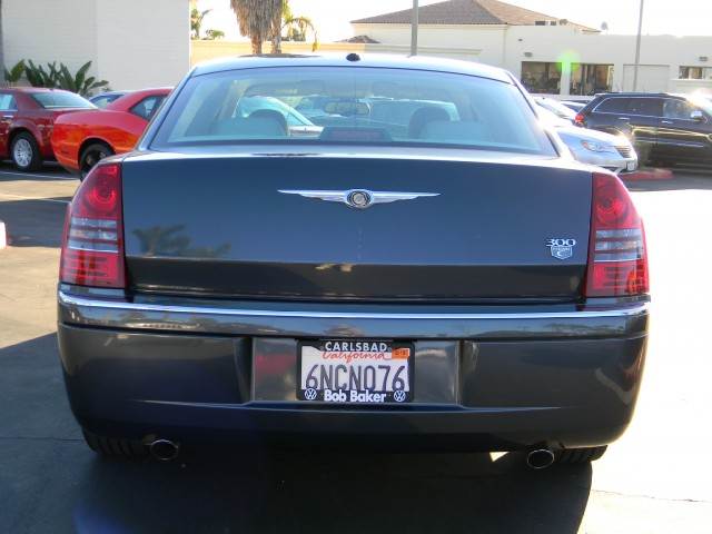 Chrysler 300C 2007 photo 4