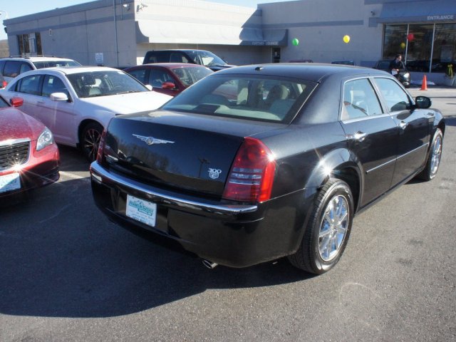 Chrysler 300C 2007 photo 1