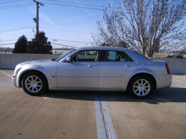 Chrysler 300C 2007 photo 1