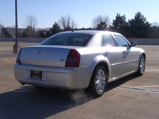 Chrysler 300C 2007 photo 4