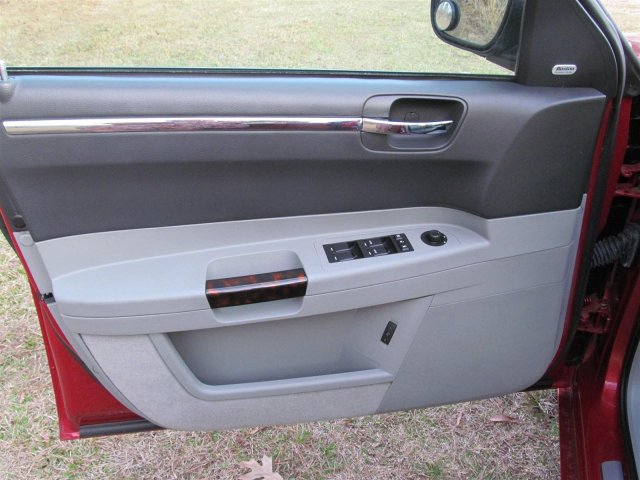 Chrysler 300C 2007 photo 5