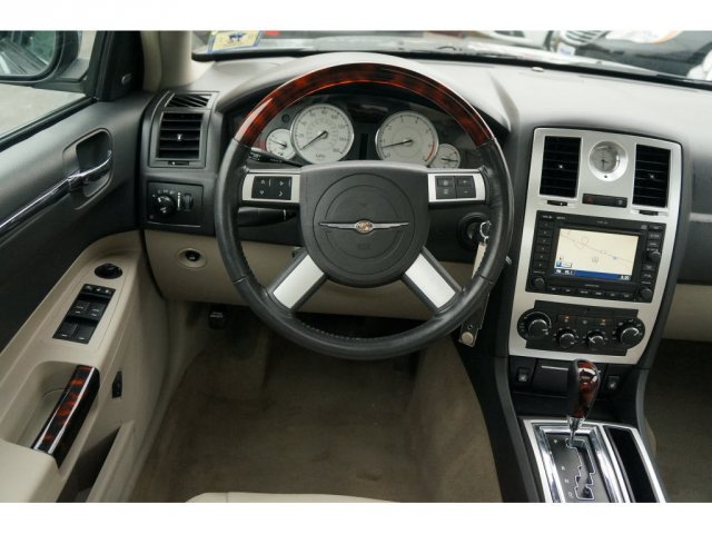 Chrysler 300C 2007 photo 1