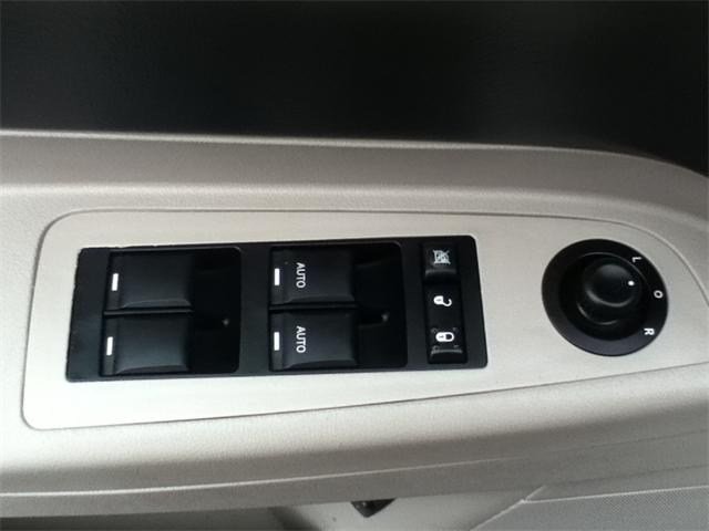 Chrysler 300C 2007 photo 2