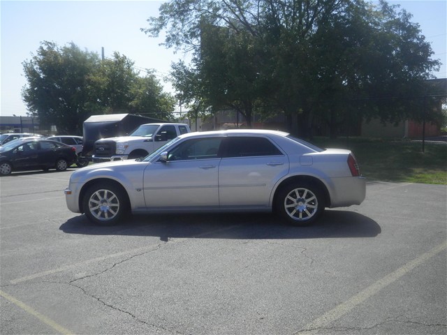 Chrysler 300C 2007 photo 3