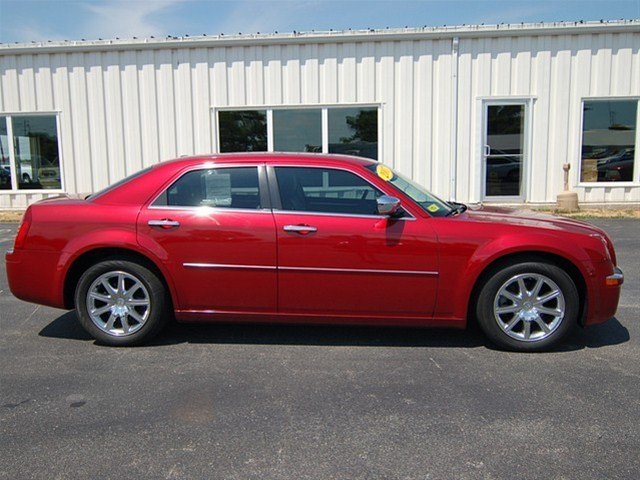 Chrysler 300C 2007 photo 2