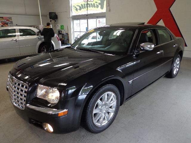 Chrysler 300C 2007 photo 18