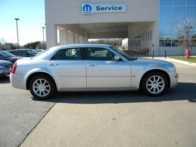 Chrysler 300C 2007 photo 3