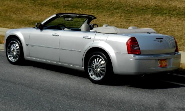 Chrysler 300C 2007 photo 10