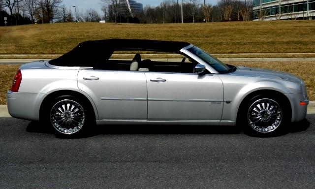 Chrysler 300C 2007 photo 2