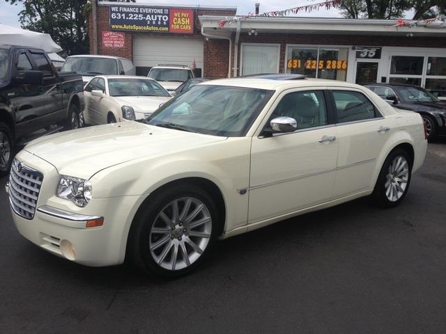 Chrysler 300C 2007 photo 2