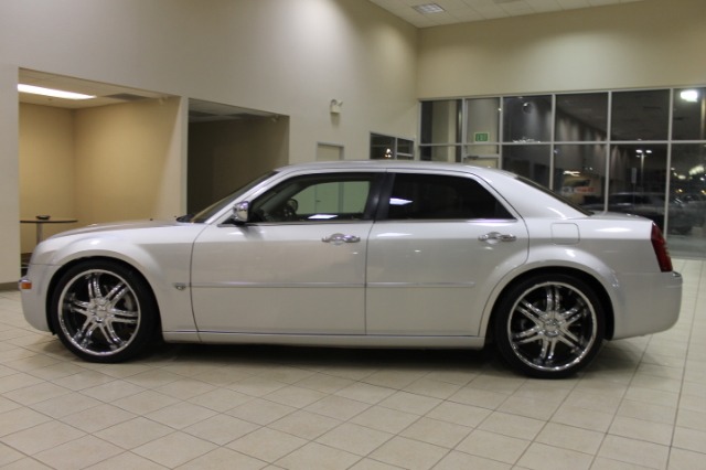 Chrysler 300C 2007 photo 3