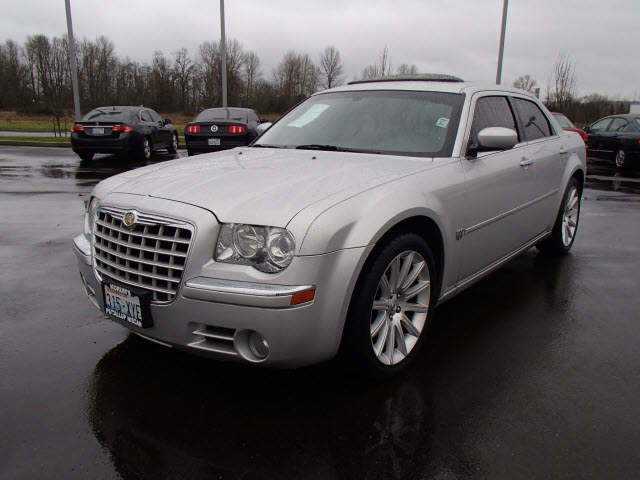 Chrysler 300C 2007 photo 3