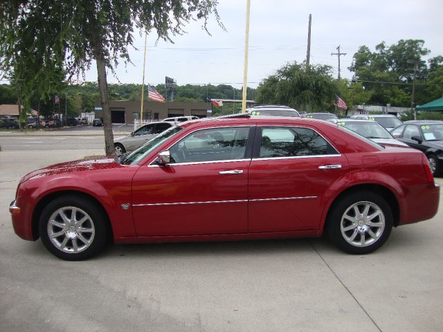 Chrysler 300C 2007 photo 2