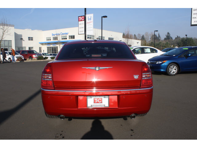 Chrysler 300C 2007 photo 4