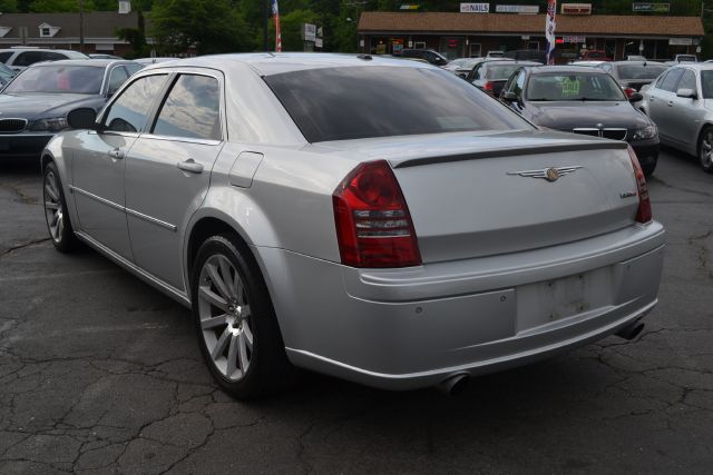 Chrysler 300C 2007 photo 7