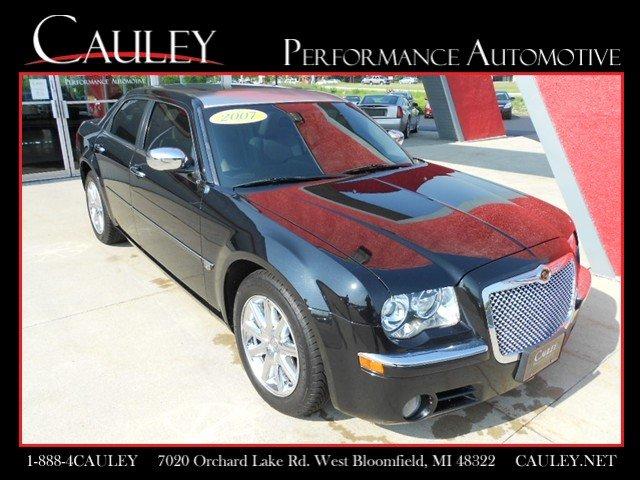 Chrysler 300C Regular Cab Sedan