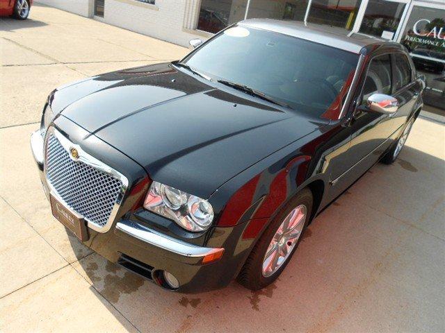 Chrysler 300C 2007 photo 2