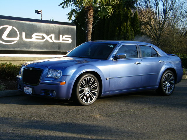 Chrysler 300C Base Unspecified