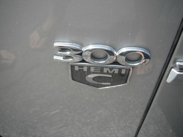 Chrysler 300C 2007 photo 4