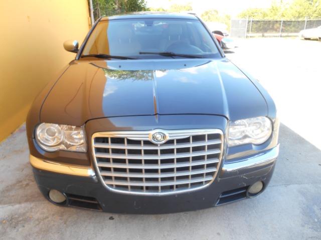 Chrysler 300C 2007 photo 3