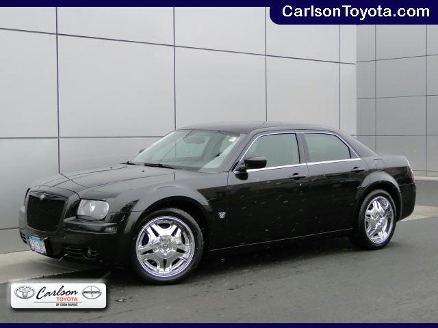 Chrysler 300C Base Other