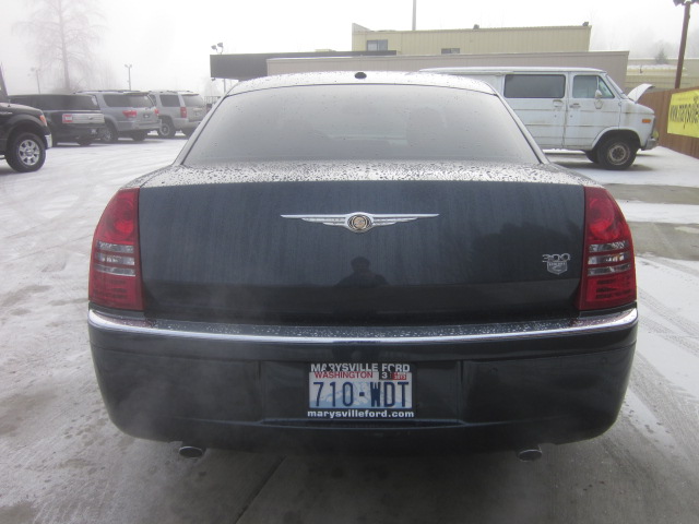 Chrysler 300C 2007 photo 3