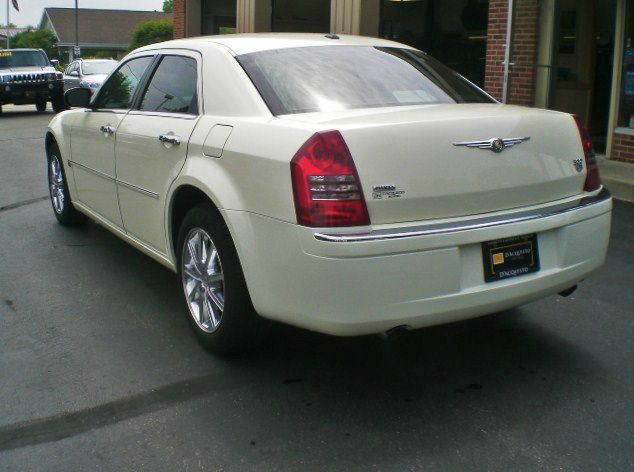 Chrysler 300C 2007 photo 4