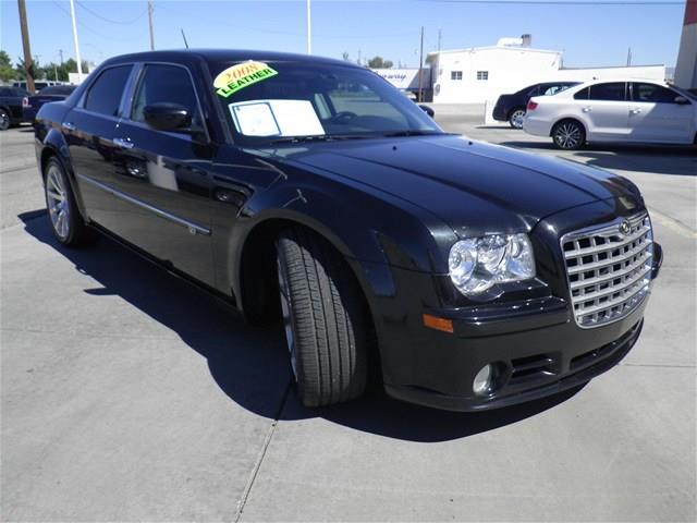 Chrysler 300C 2008 photo 2