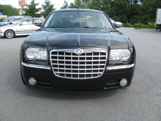 Chrysler 300C 2008 photo 15