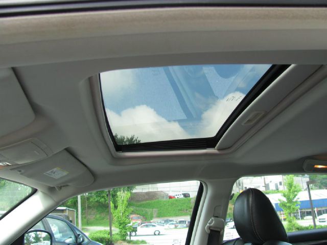 Chrysler 300C 2008 photo 2