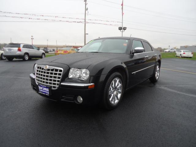 Chrysler 300C 2008 photo 3