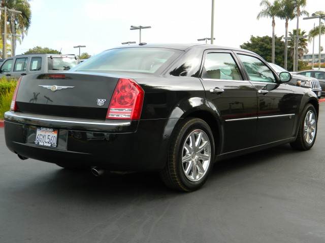 Chrysler 300C 2009 photo 5