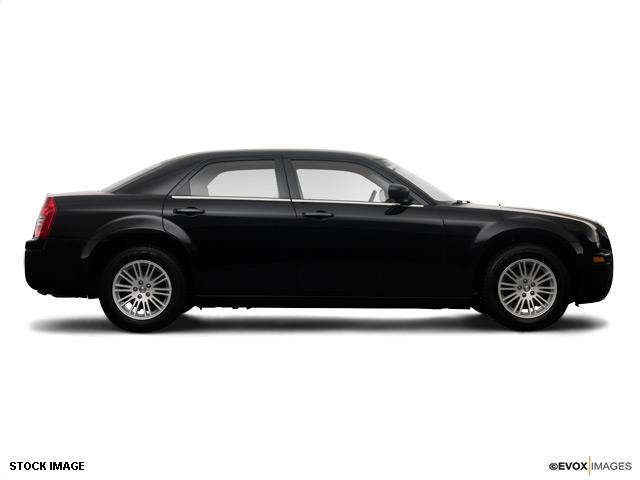 Chrysler 300C 2009 photo 1